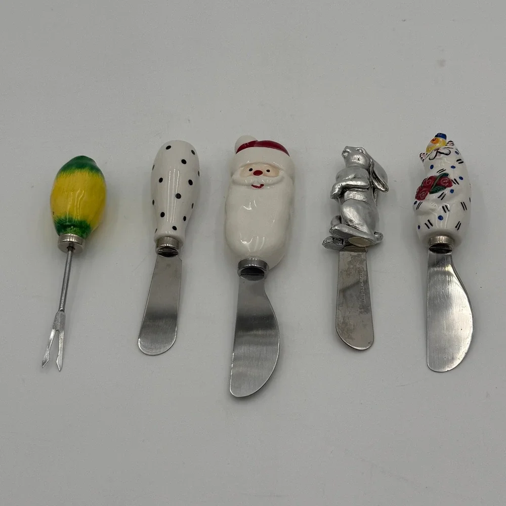 Vintage Mismatched Cheese Spreader Set 5pc Santa Bunny Cat Polka Dot Citrus
